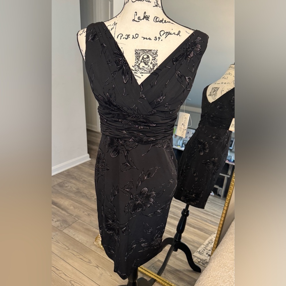 Evan Picone petite Black Floral Midi Dress